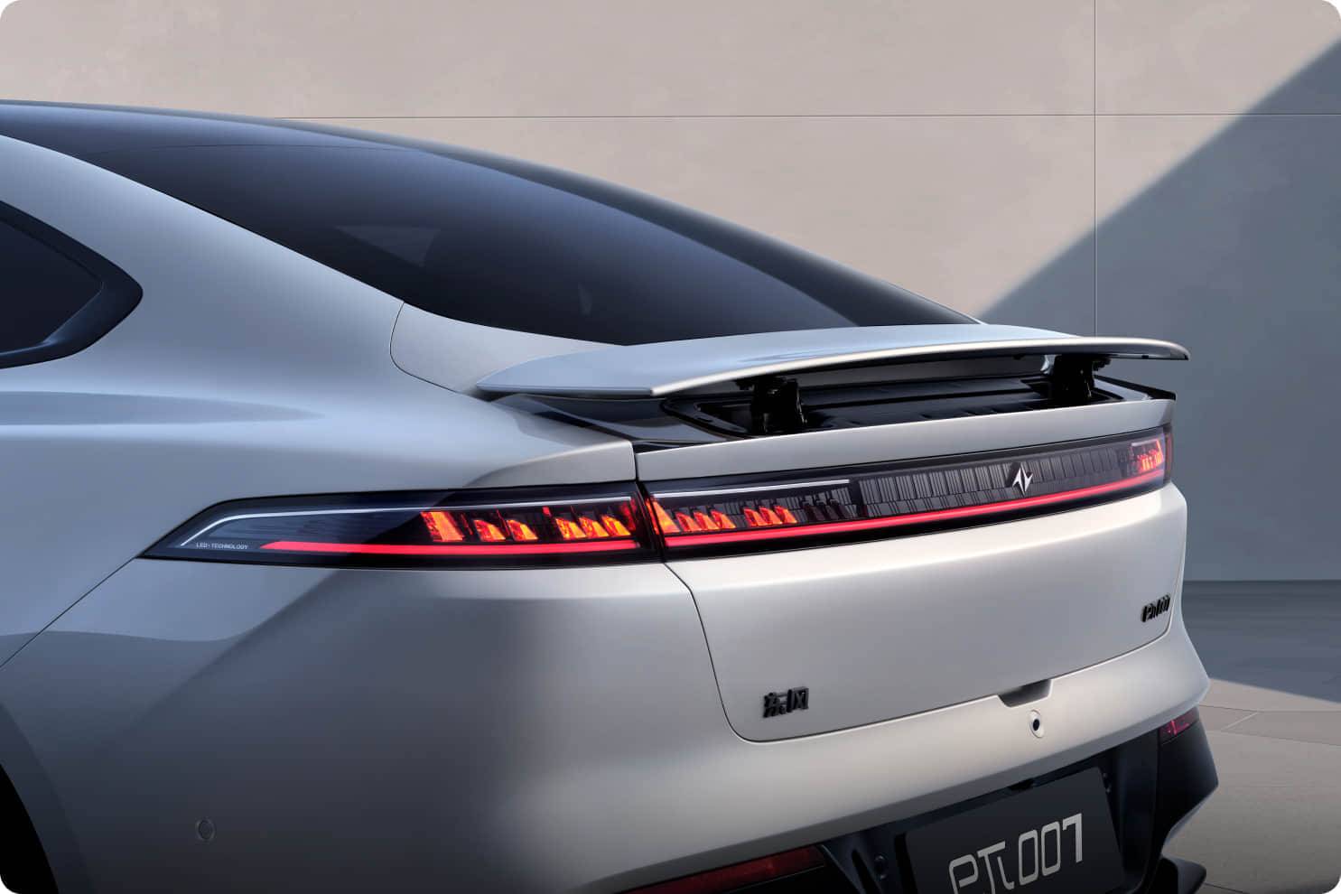 15萬級“最強”電車!準4.9米大車3.9秒破百,續航620公里