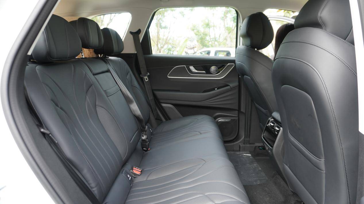 為何12.99萬開售的奇 瑞風云T9值得推薦?