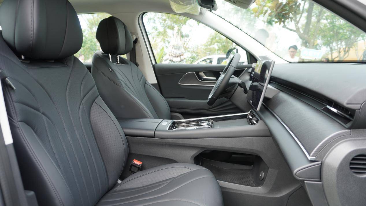 為何12.99萬開售的奇 瑞風云T9值得推薦?