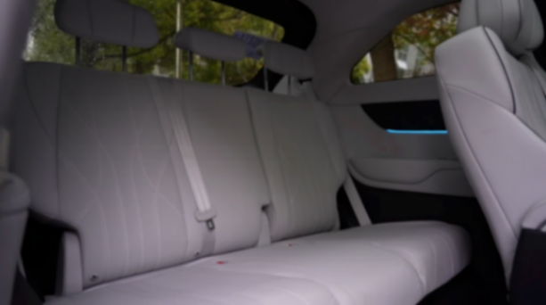 最與眾不同的MPV?6個拷問聊小鵬X9,是長得怪?還是另辟蹊徑?