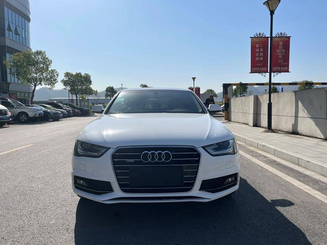 30萬出頭買豪華中型車?合資的?我來給你推薦三款 92e0ce04916a010624671032ea6d133f