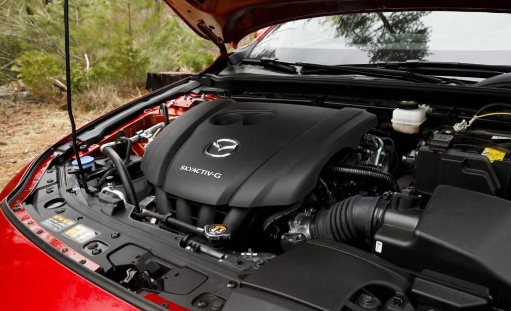 2025款馬自達3海外發布,約合人民幣17.4萬起,提供2.5T動力可選