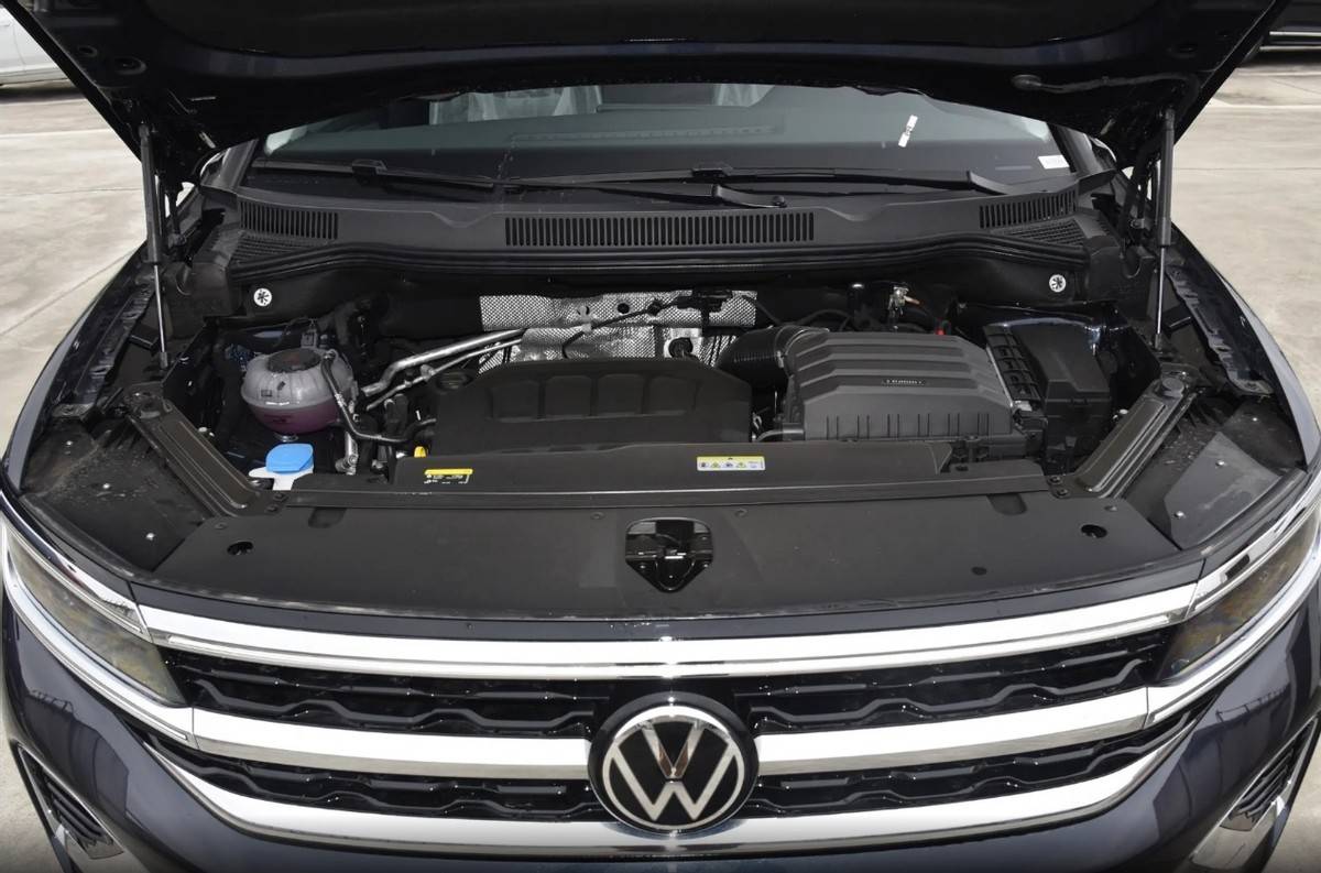 攬境眾享款官降至高4.3萬(wàn),3排大空間+V6動(dòng)力,誰(shuí)能比它更懂家?