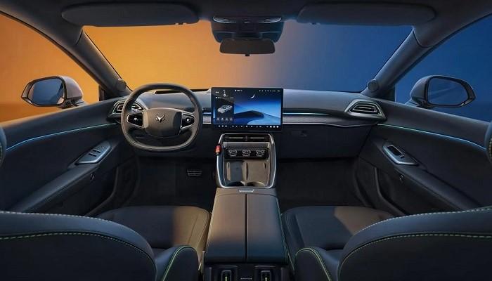 一周新車盤點|嵐圖FREE增加單電機版本 極狐第二款純電轎車阿爾法S5上市