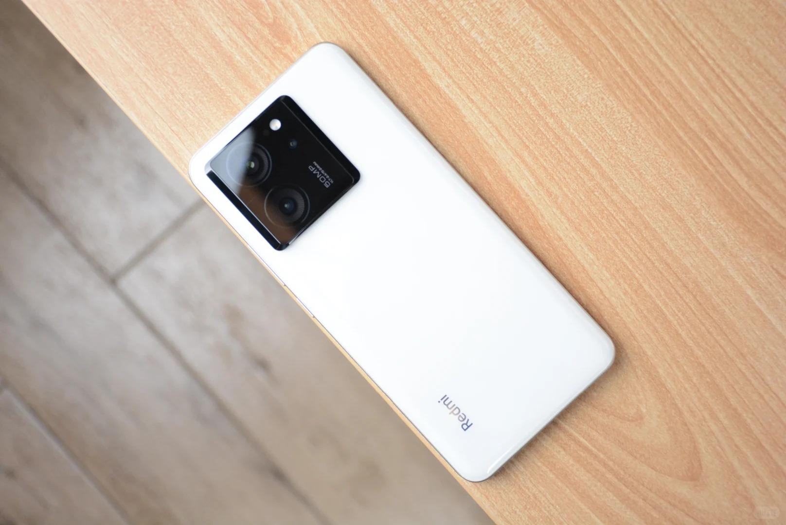 華為還是紅米?博主爆料直板旗艦側邊指紋回歸,網友:好用就行!