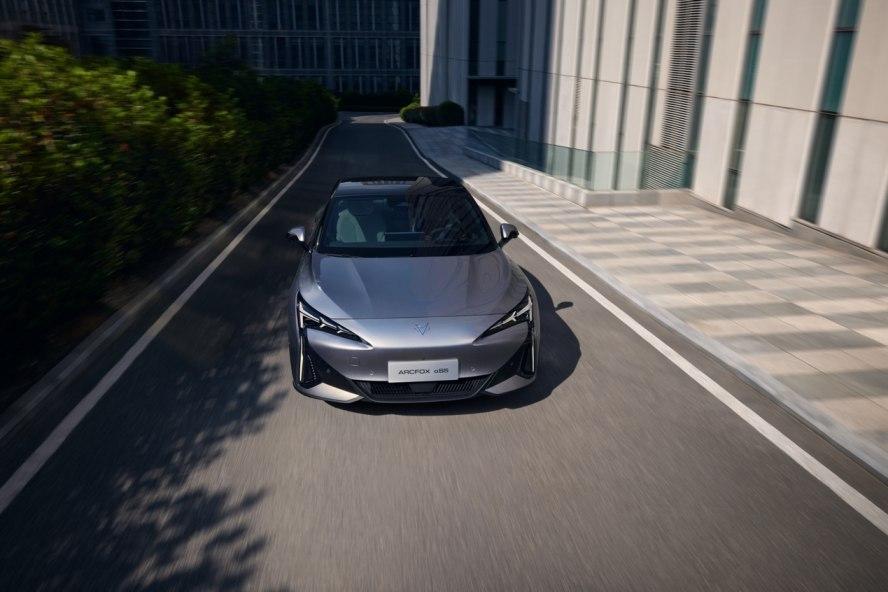 新增560MAX版,極狐阿爾法S5正式上市,限時(shí)15.18萬起售