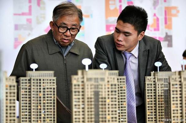 二手房成交價\"摸黑\"!房價漲跌成謎?三成市場將何去何從?