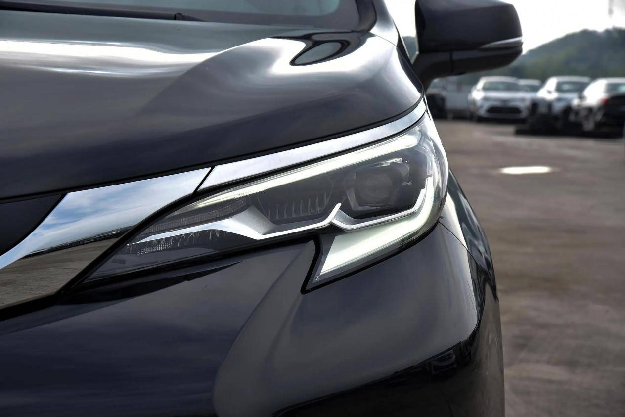 bd26e0f4fbfab4583b142aa1ea3b68b2~2508x0