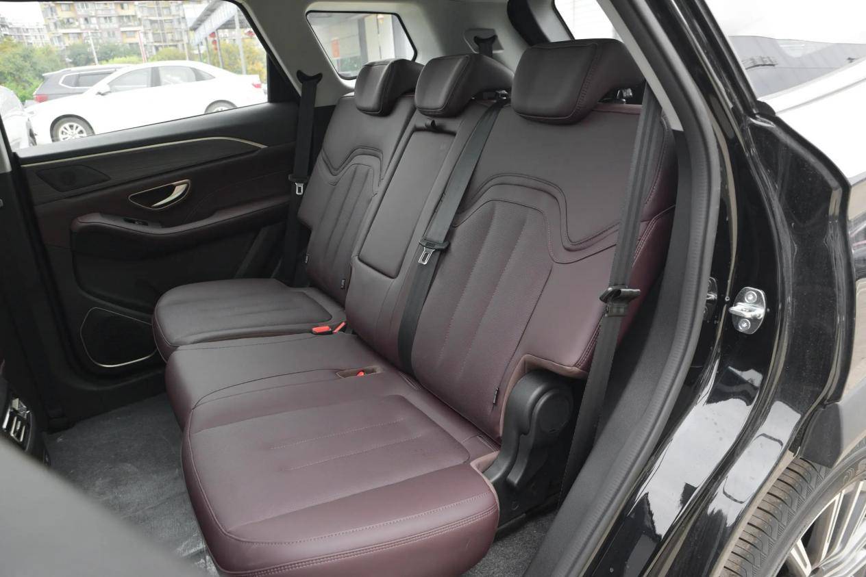 4dbae3be9bd89b29434aecd46cd2ea51~2508x0