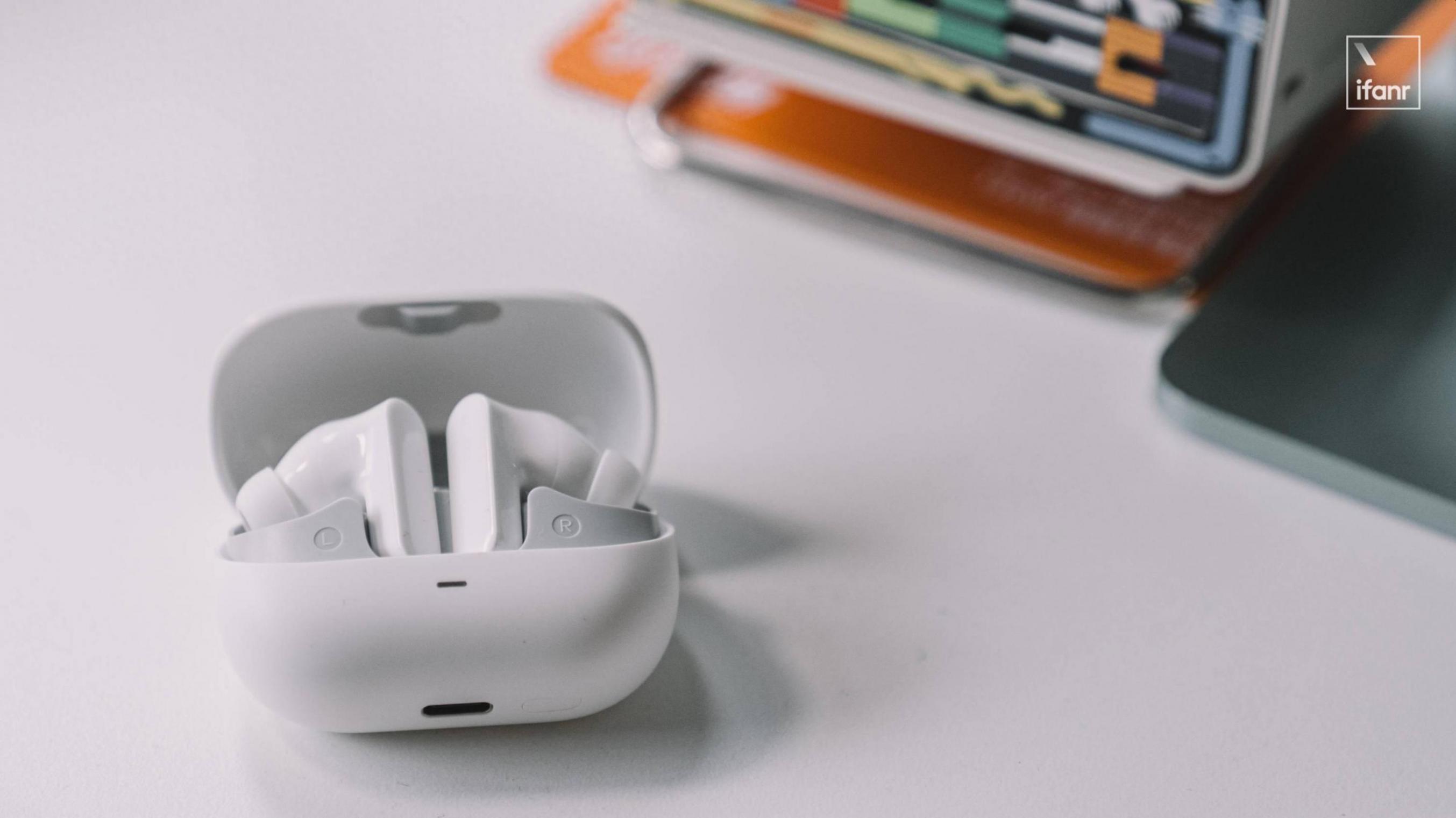 魅族 Live AI 真無線耳機體驗:加了 AI 的耳機,會更好聽嗎