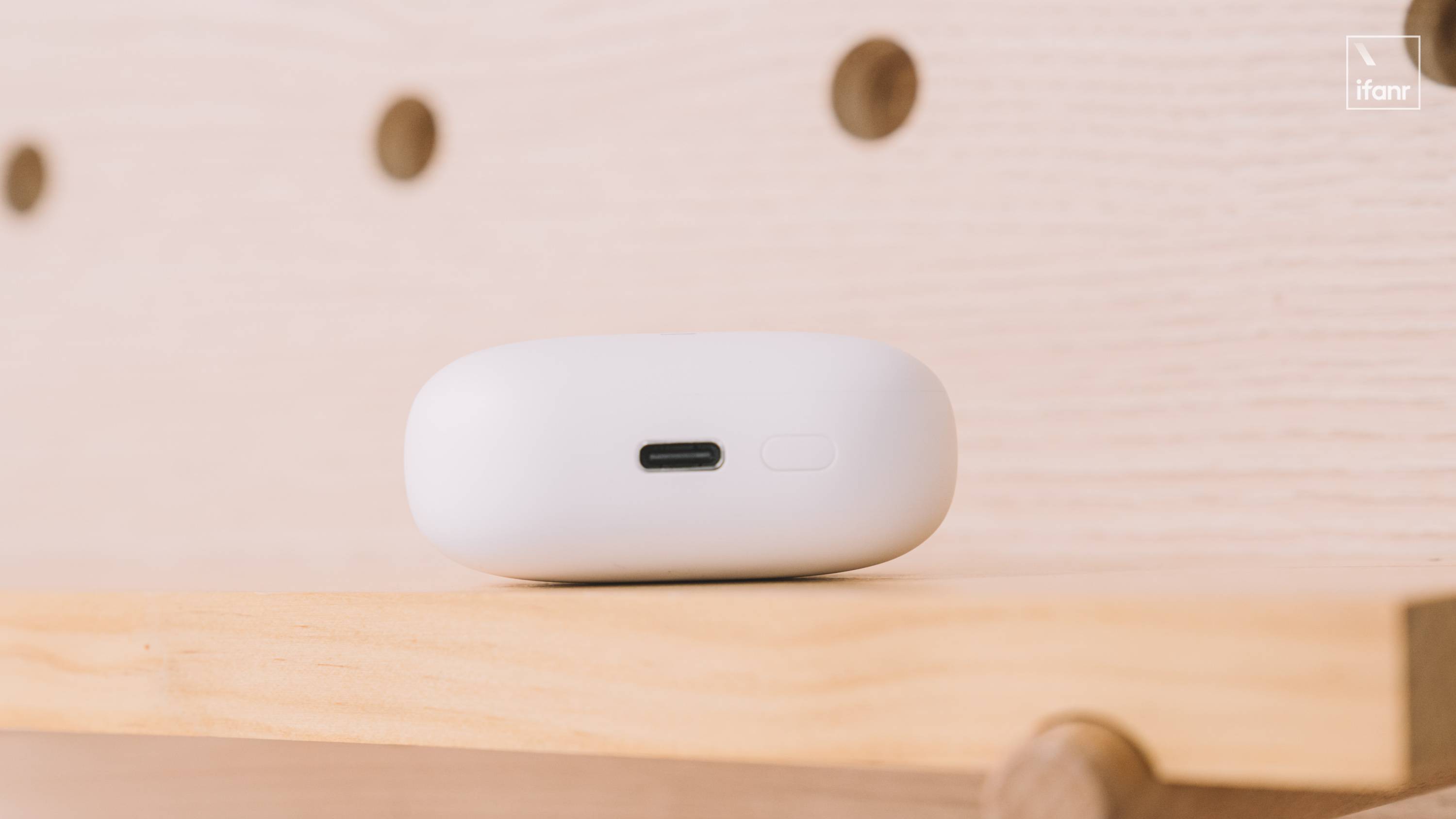 魅族 Live AI 真無線耳機體驗:加了 AI 的耳機,會更好聽嗎