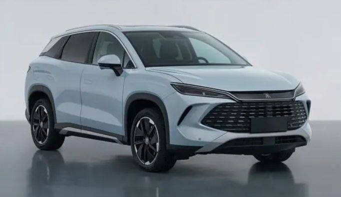 趁熱打鐵,比亞迪宋L DM-i曝光,大招好像沒有CD一樣!