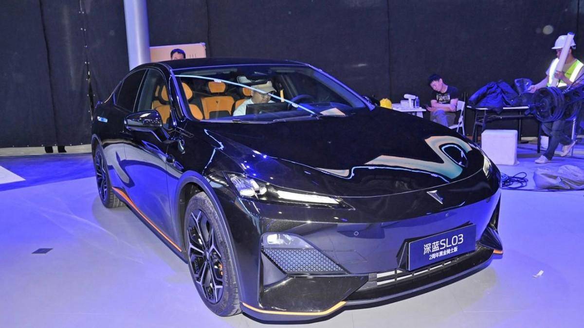 10萬級熱銷車型大比拼,秦L對比深藍SL03,誰的性價比更高?