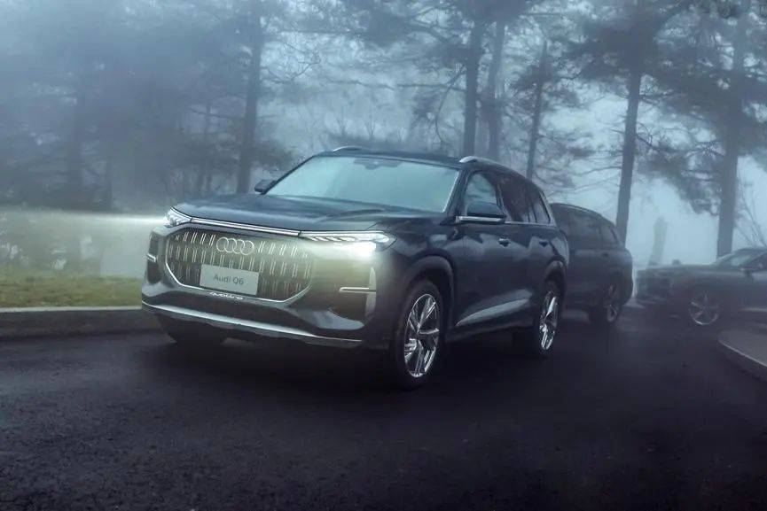 40萬級(jí)豪華中大型SUV,買誰才能「品」超所值?