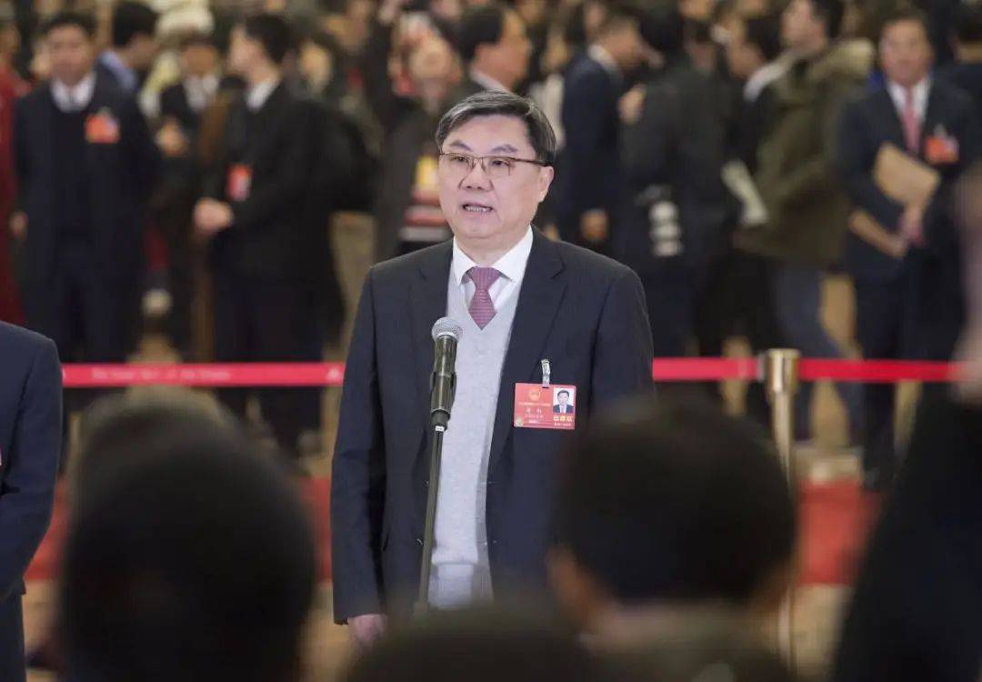 陳虹在上汽的40年