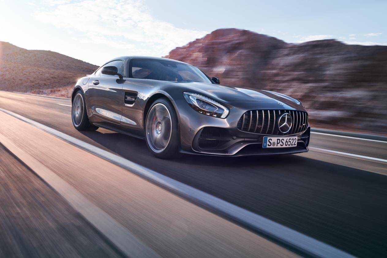 一季度中國銷量下降12%,奔馳腰斬式降價 17f13c333b9da020bb3b9020df3c4233