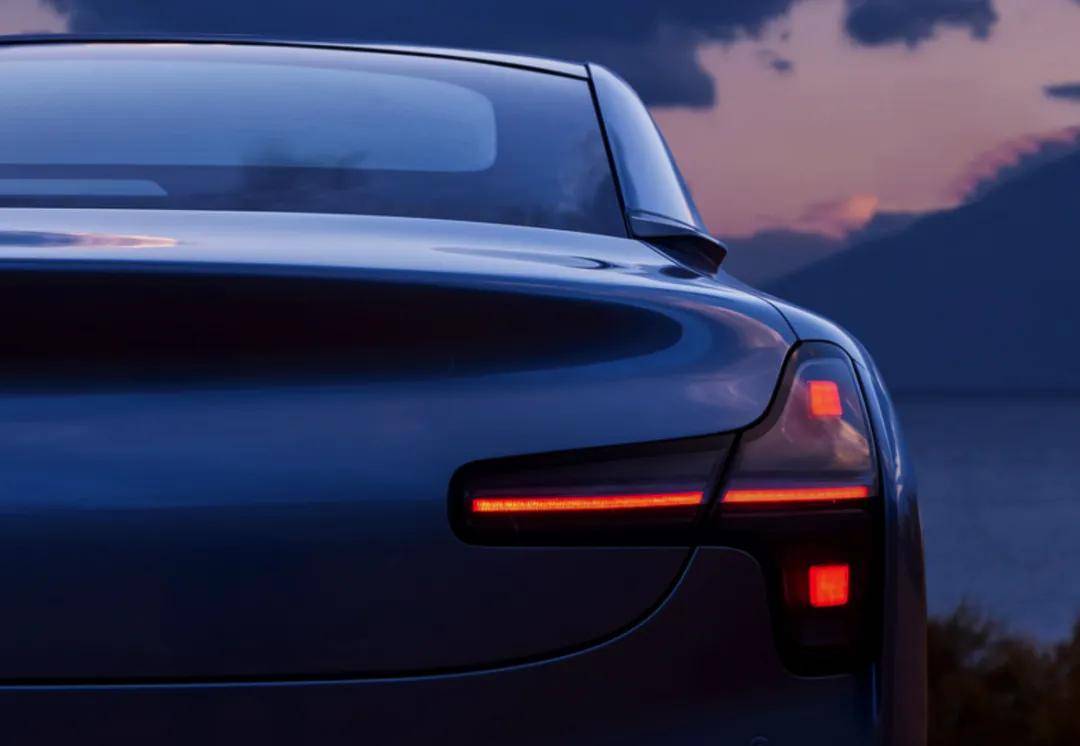 小鵬MONA M03:不成功,便成仁?