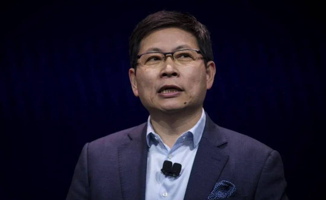 小鵬MONA M03:不成功,便成仁?