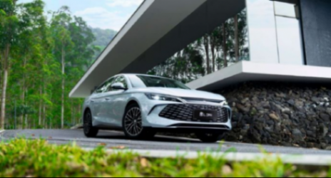 車企深陷“內(nèi)卷”之苦,為何比亞迪反而能一路向前?