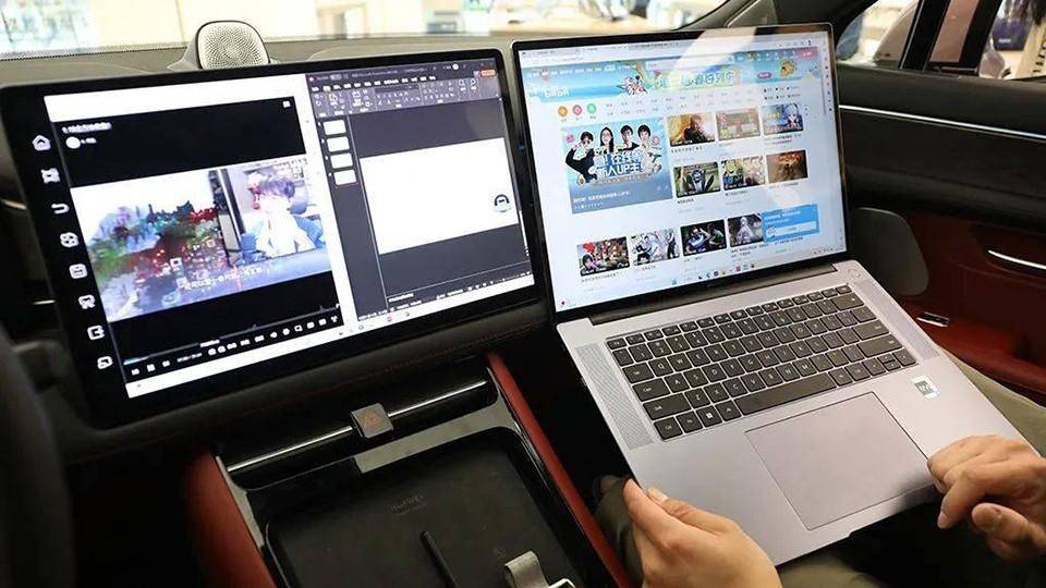 切割安卓后,華為車機比手機更流暢,自動駕駛斷網也能用?