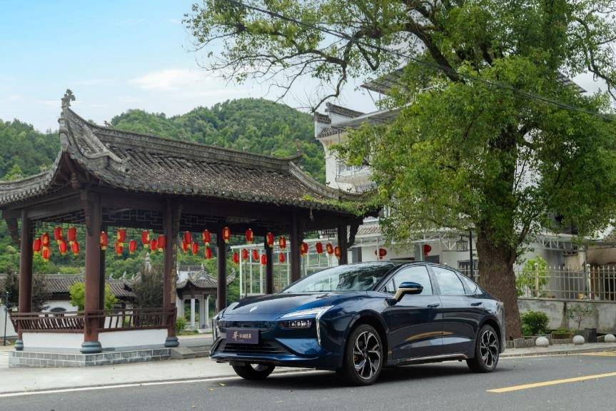 一場中式美學盛宴 羿·松煙黛墨典藏版實車亮相