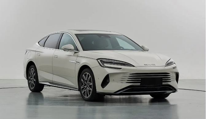 “車海戰(zhàn)術(shù)”?比亞迪新車海豹07DM-i似乎不被大家看好?