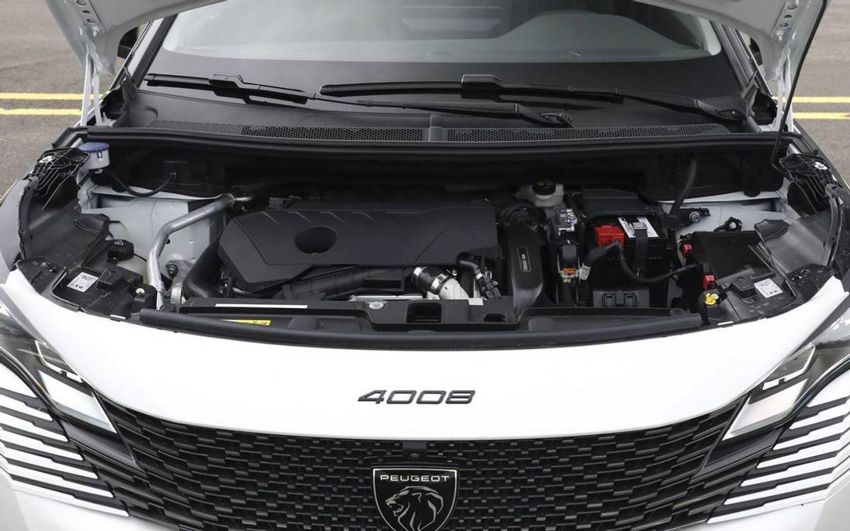 明明產品力不差,價格也已跌至13萬內,為何標致4008卻仍賣不動?