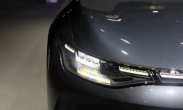 20萬預算想買主打性能家用電車,零跑C01和漢EV,應該怎么選?