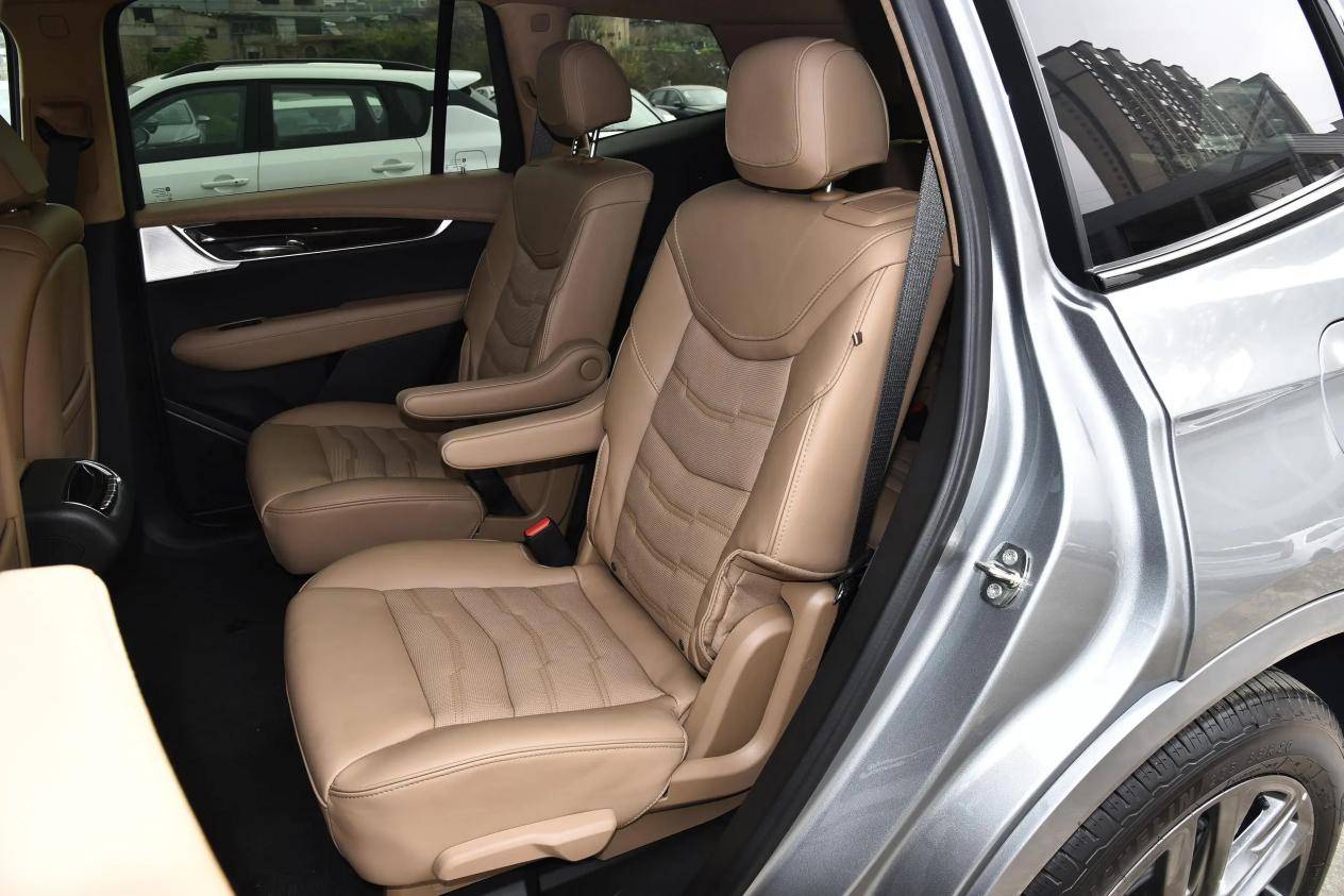 ee1abc2880f65b7538bba1913703bcc1~2508x0