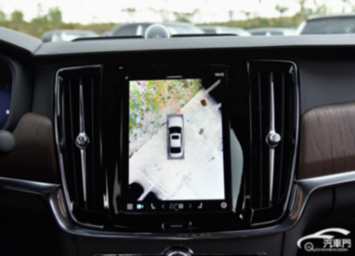 內奢外秀的行政先鋒 靜態體驗沃爾沃S90 12