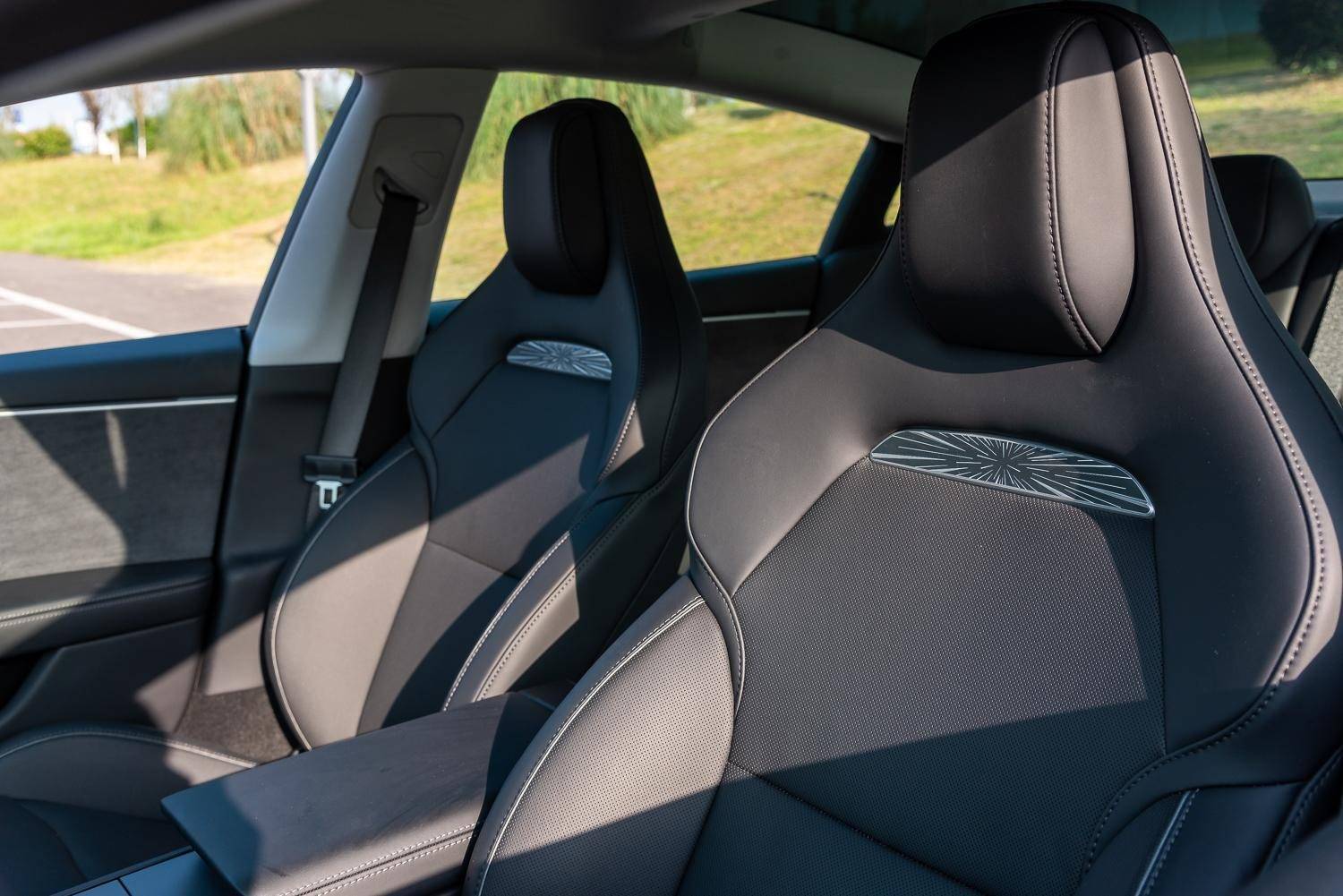 Model 3高性能版開起來怎么樣?聽聽資深車主的評價