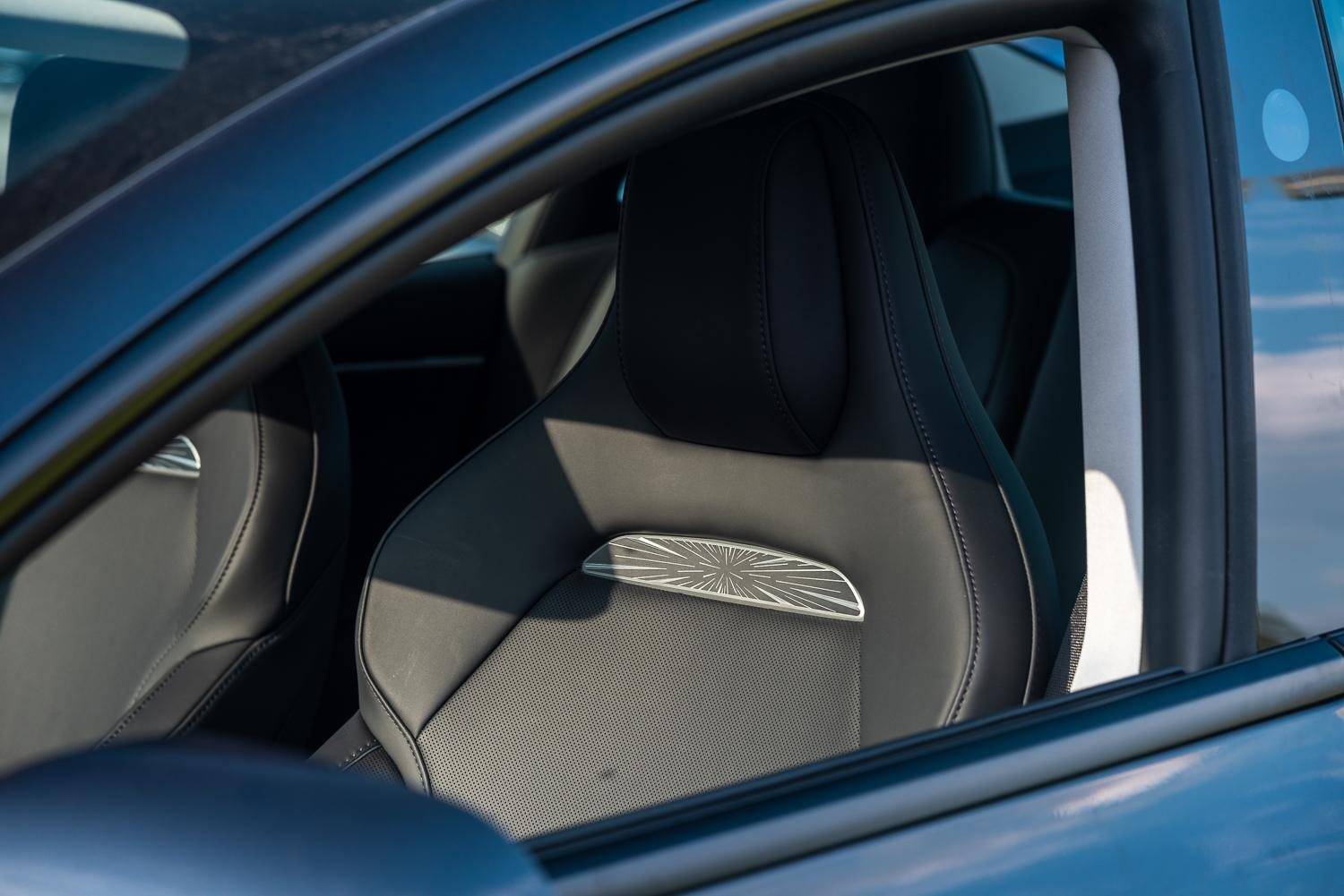 Model 3高性能版開起來怎么樣?聽聽資深車主的評價