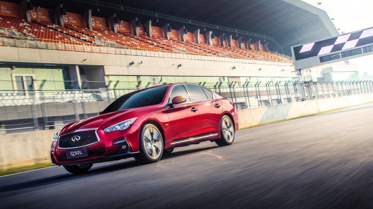 要清倉跑路?近4.9米豪華車17萬多,全系2.0T+7AT,油耗7L多