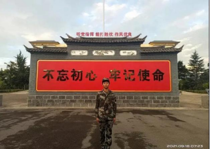 “奇跡校長”張桂梅,送1800多名女孩走出大山,改變三代人的命運!共和國勛章獲得者!