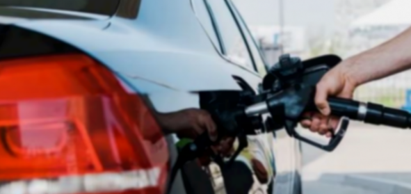 車市亂象:一人發(fā)言,萬人鼓掌,車市一言堂何時休?