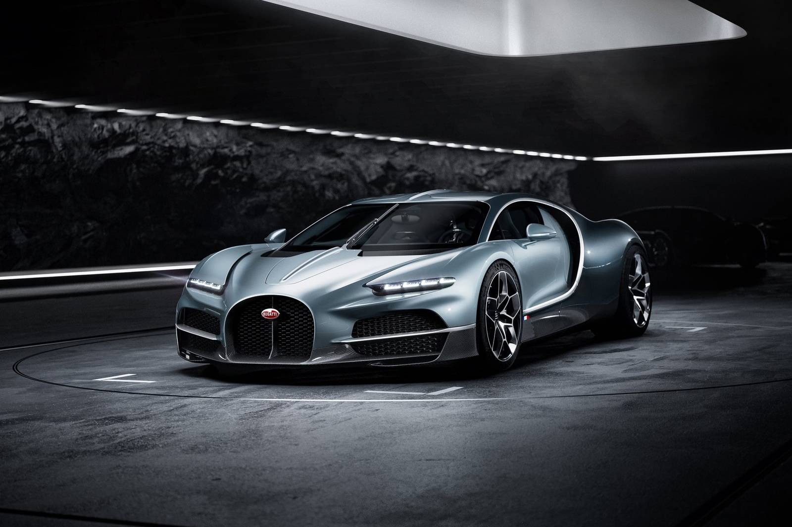 Bugatti-Tourbillon-2026-1600-02.jpg