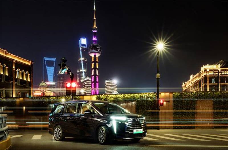 試駕傳祺E8,體驗“移動豪宅”的舒適與寬敞