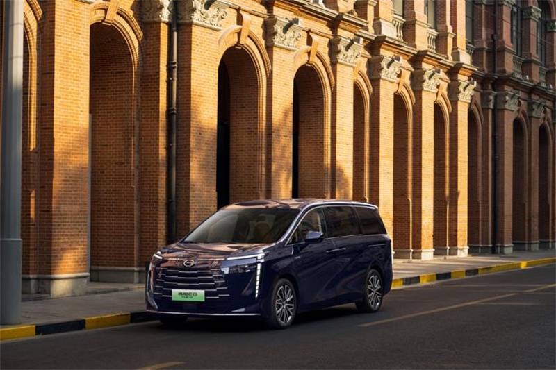 試駕傳祺E8,體驗“移動豪宅”的舒適與寬敞