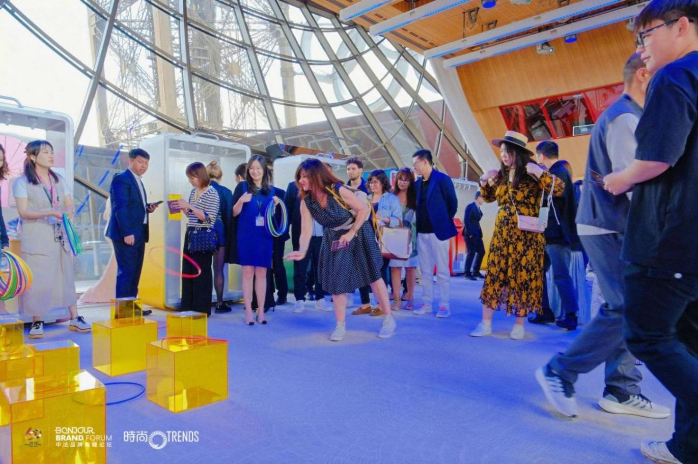 獻給埃菲爾鐵塔的禮物,中法品牌合作成果展成功開展