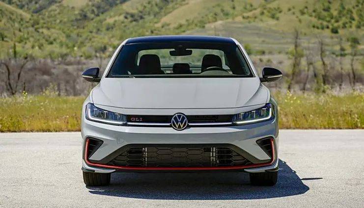 新速騰長啥樣?新款大眾Jetta提前泄露:寬體味更足了