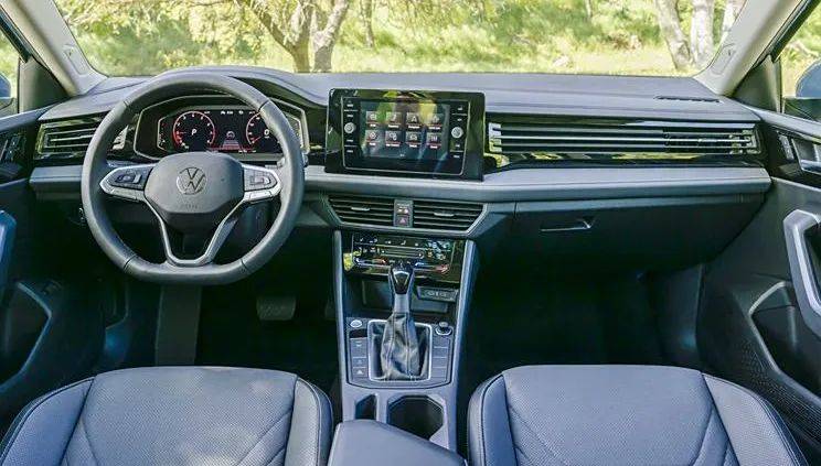 新速騰長啥樣?新款大眾Jetta提前泄露:寬體味更足了