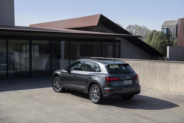 到店體驗奧迪Q5L,售價39.88-48.88萬元,跟寶馬X3比怎么樣?