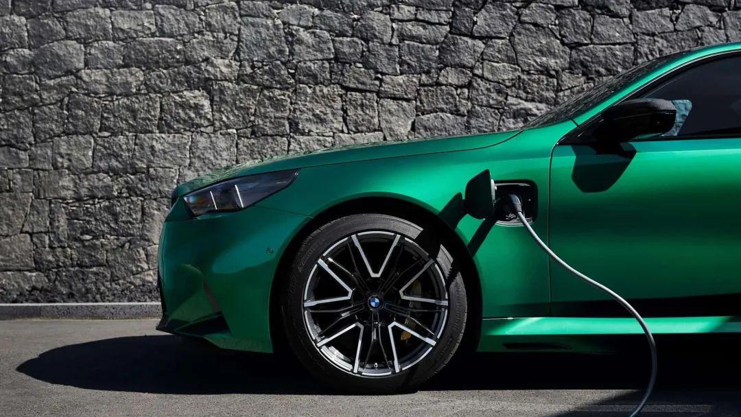 繼續引入國內!新一代寶馬M5官圖發布