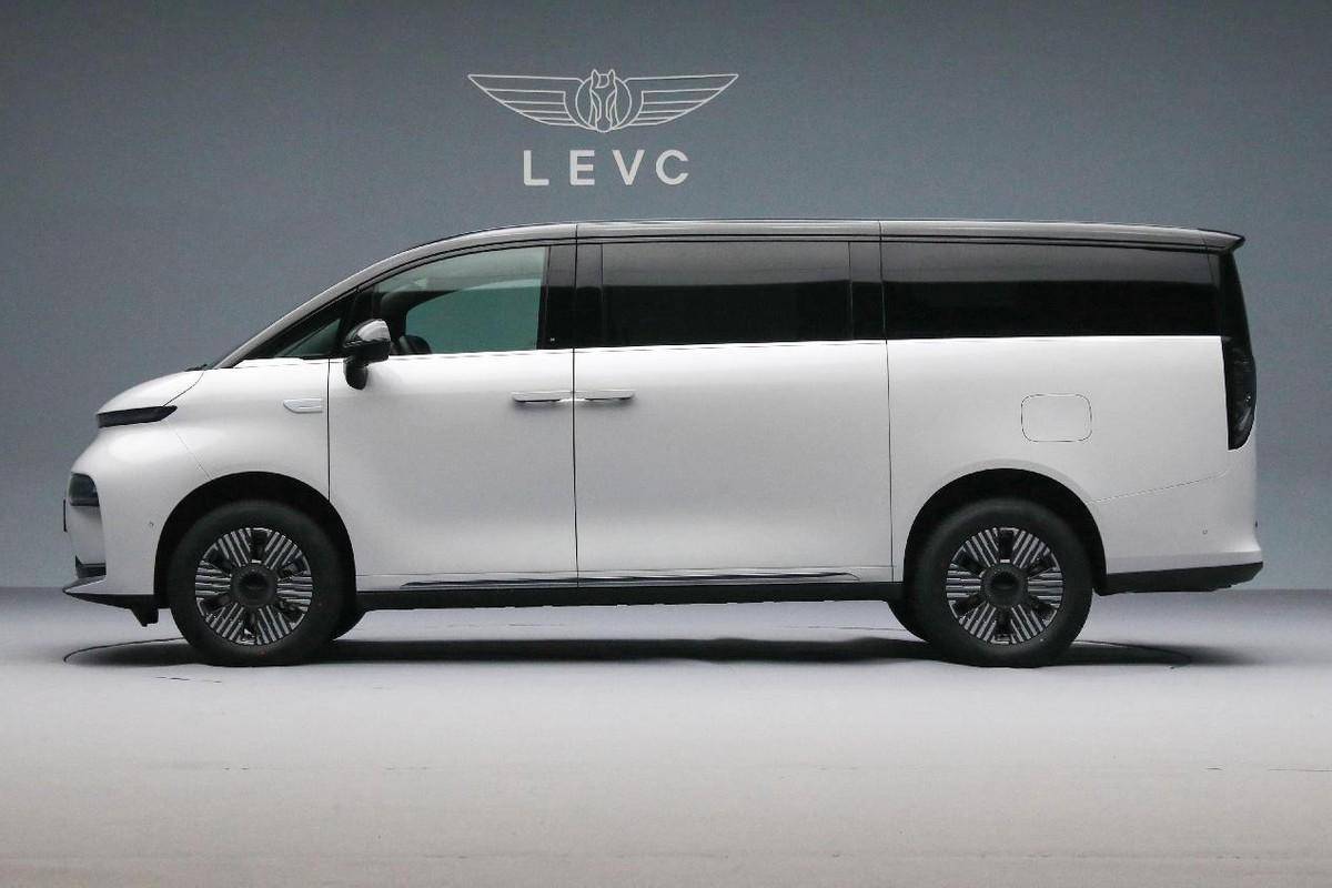 支持4排8座,配140度大電池,吉利全新MPV到底行不行?