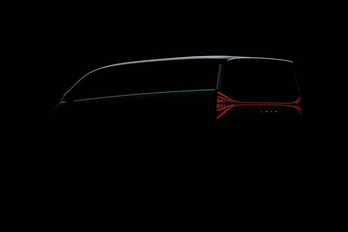 支持4排8座,配140度大電池,吉利全新MPV到底行不行?