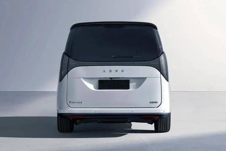 支持4排8座,配140度大電池,吉利全新MPV到底行不行?