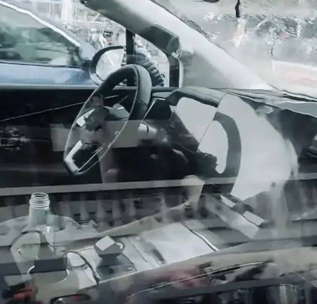 比亞迪MPV諜照曝光,售價20萬級+插混動力,傳祺E8有對手了