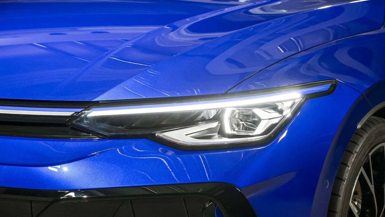 史上最強高爾夫R來了 2.0T四缸發(fā)動機+四驅(qū) 零百加速4.6秒