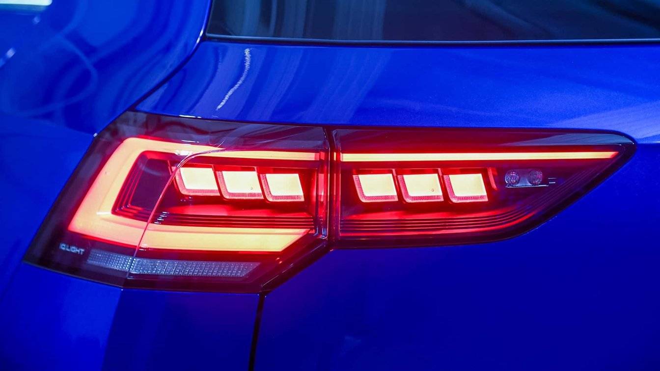 史上最強高爾夫R來了 2.0T四缸發(fā)動機+四驅(qū) 零百加速4.6秒