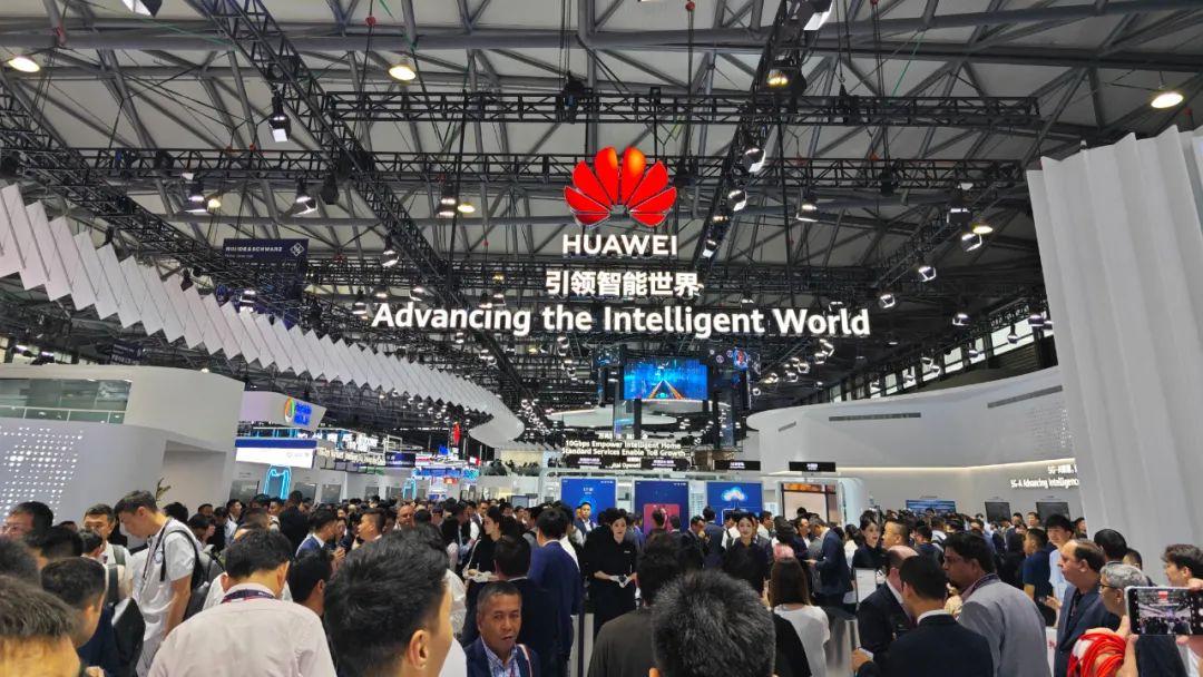 打通網絡高質量供給:華為李鵬談5G-A商業路徑